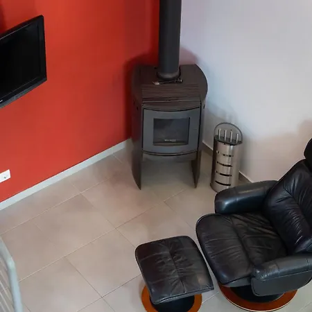 Monte Solteiras In By Lovelystay *