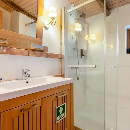 Monte Solteiras In By Lovelystay Semesterbostad