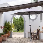 Дом отдыха Monte Solteiras In By Lovelystay *