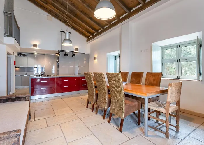 Monte Solteiras In By Lovelystay Tavira