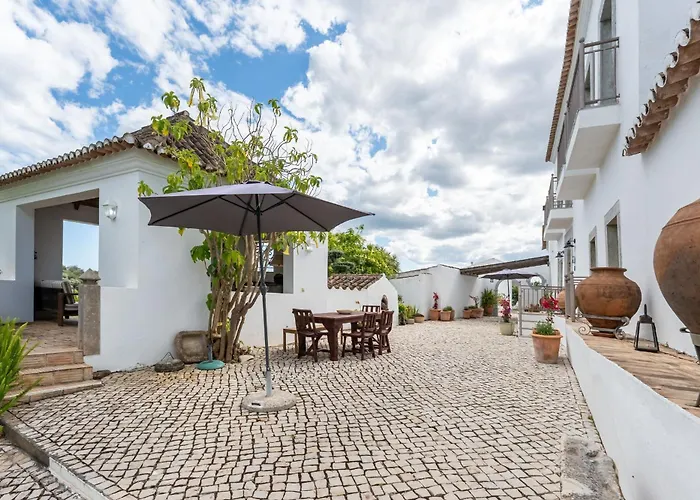 Holiday home Monte Solteiras In By Lovelystay