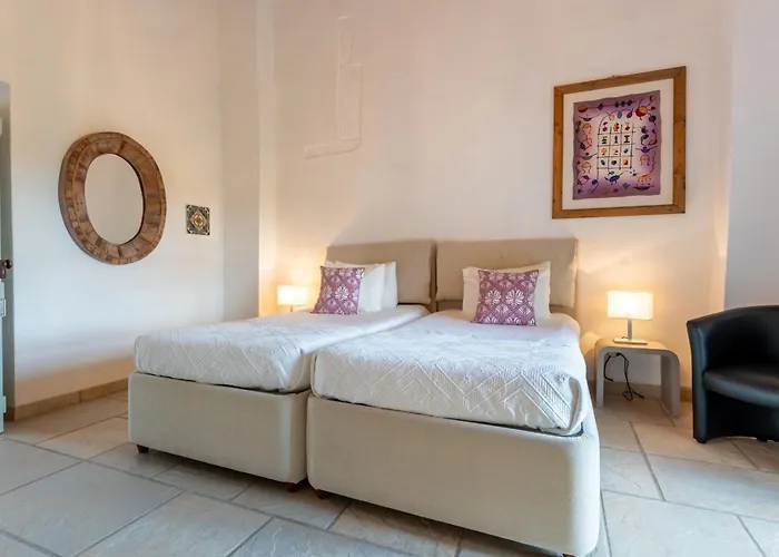 Monte Solteiras In By Lovelystay Tavira