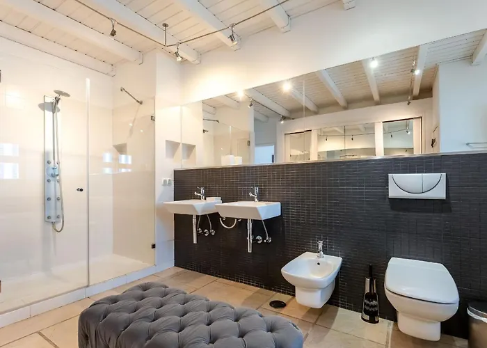 Monte Solteiras In By Lovelystay