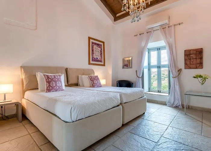 Monte Solteiras In By Lovelystay Ferienhaus