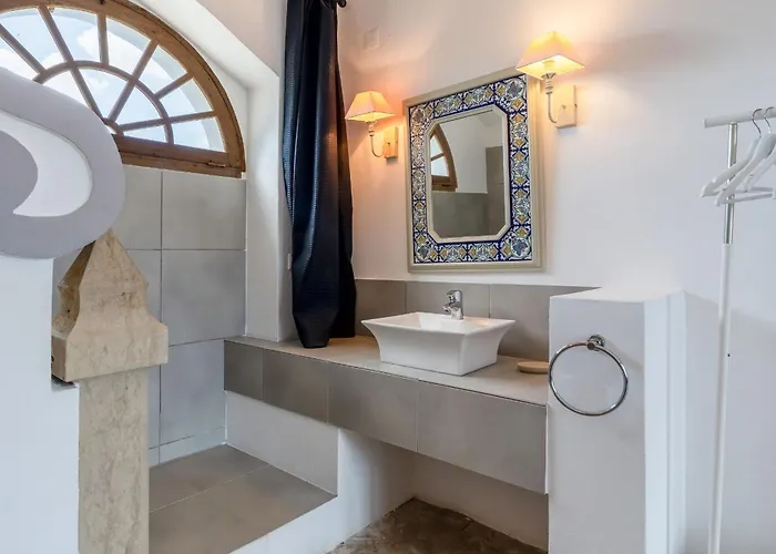 Monte Solteiras In By Lovelystay Tavira