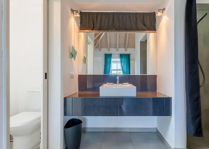 Monte Solteiras In By Lovelystay *