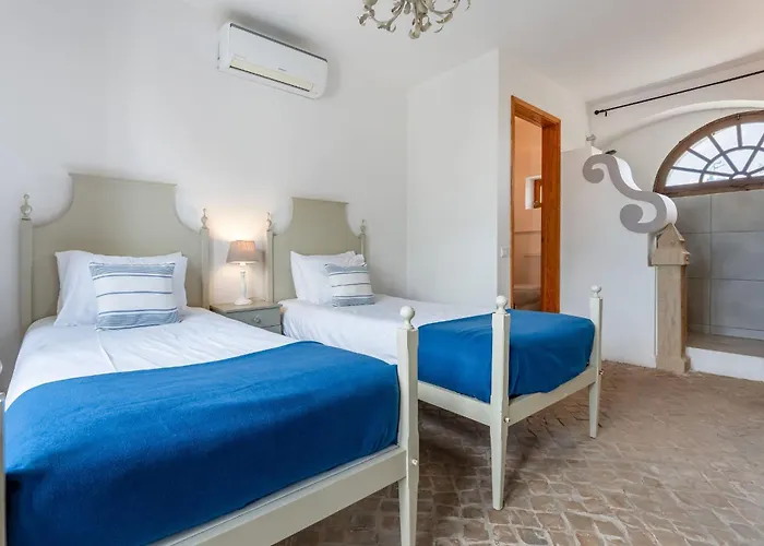 Monte Solteiras In By Lovelystay Tavira