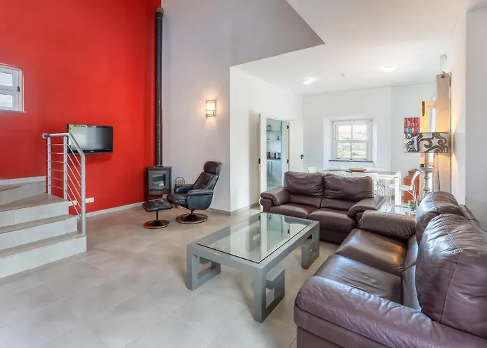 Monte Solteiras In By Lovelystay Tavira