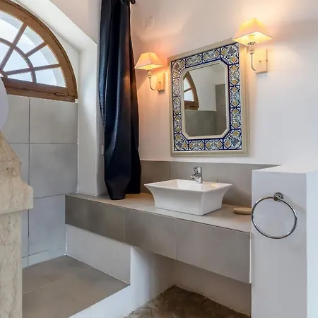 Monte Solteiras In By Lovelystay Tavira