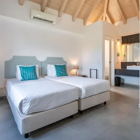 Monte Solteiras In By Lovelystay *